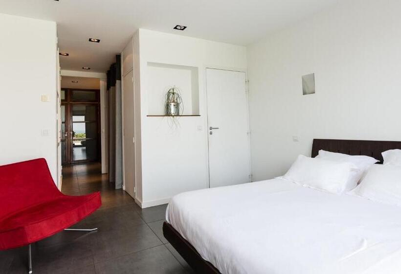 پانسیون Lafitenia Resort