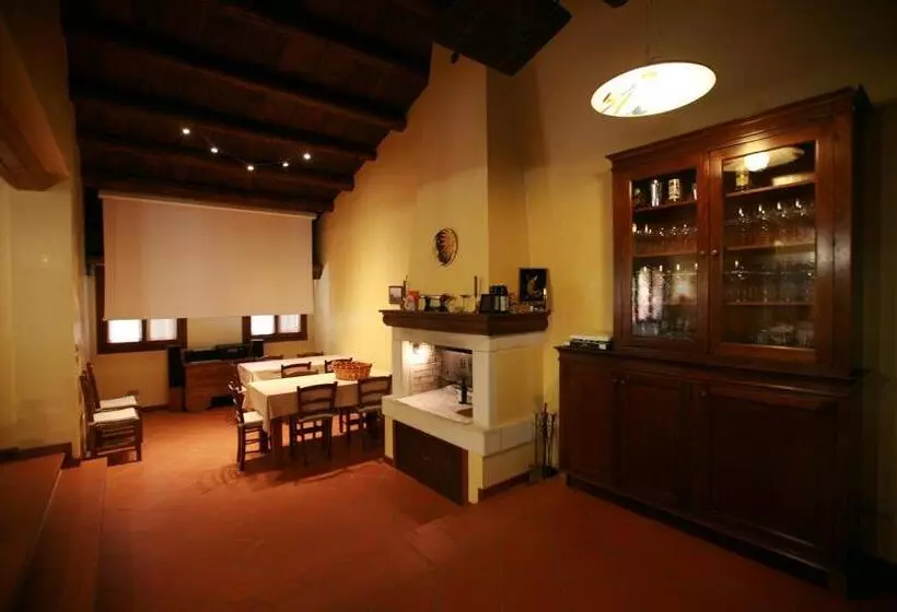 B&b Contarine