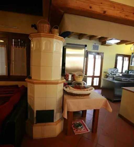 B&b Contarine