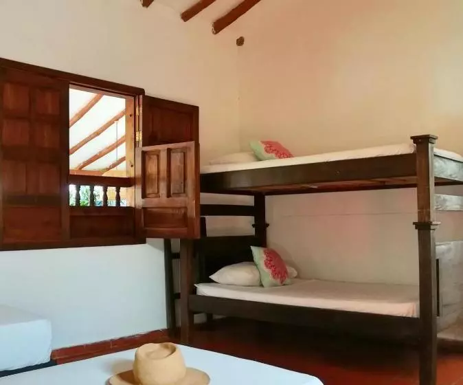 ベッドアンドブレックファースト La Casa De Hercilia Boutique