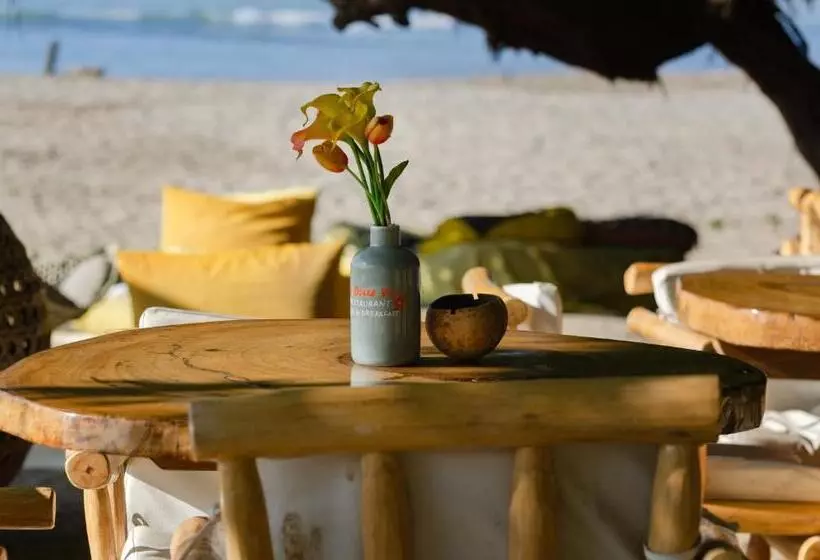 Aamiaismajoitus (B&B) La Dolce Vita   On The Beach   Samara