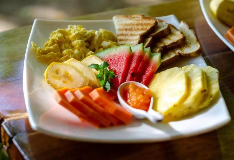 Aamiaismajoitus (B&B) La Dolce Vita   On The Beach   Samara