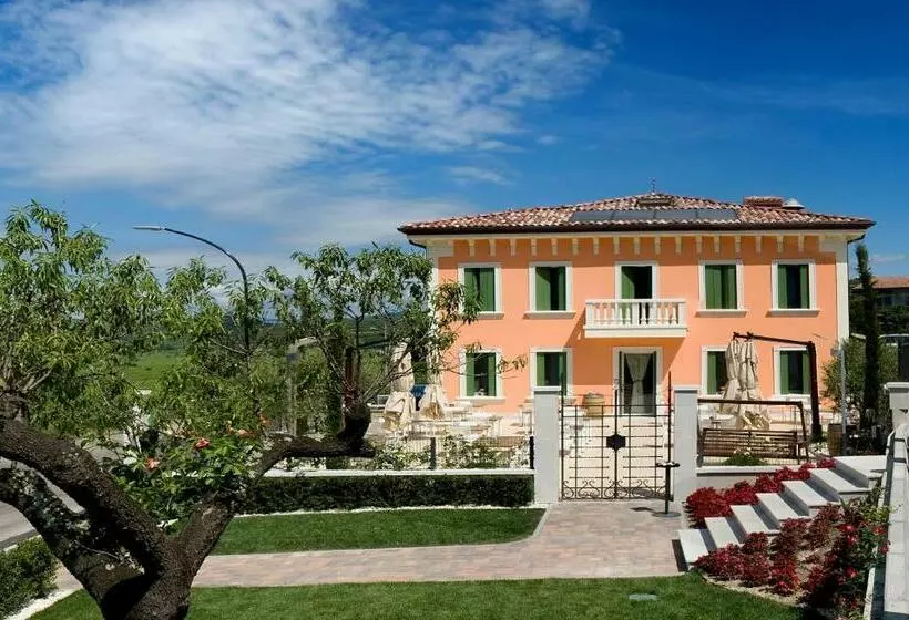 Aamiaismajoitus (B&B) Locanda Ai Capitelli Snc Di Fiumicetti Andrea