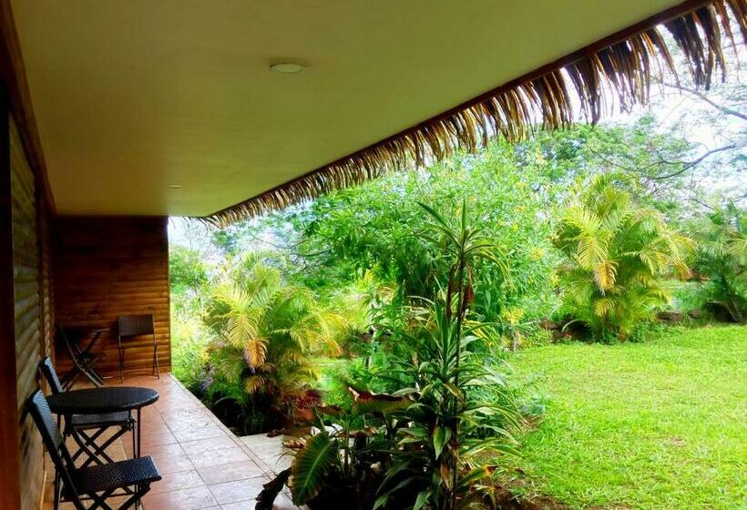 Hare Henua Bed & Breakfast