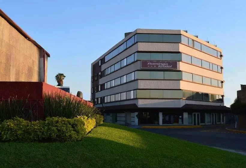 Hotelli Flamingo Kristal