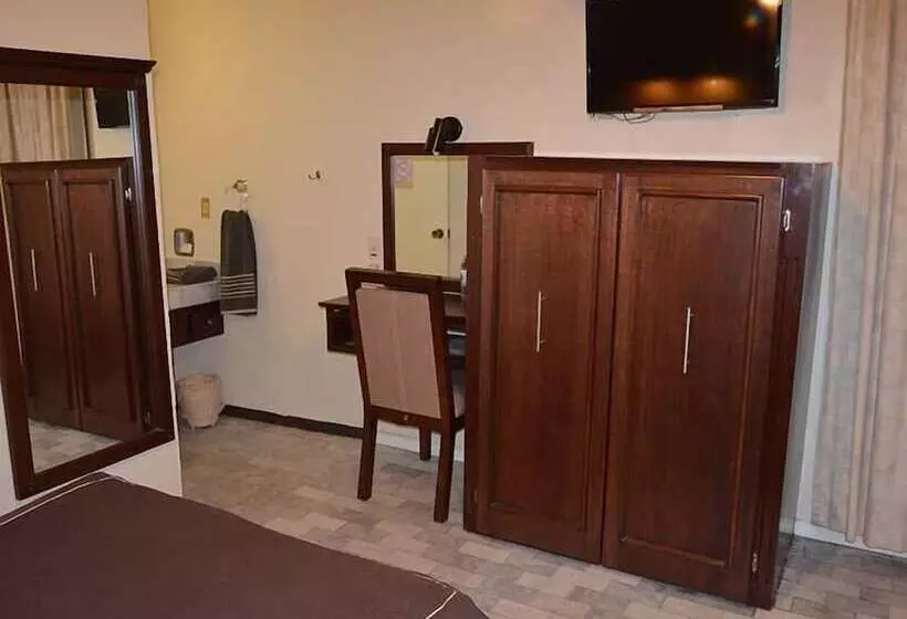 Hotelli Flamingo Kristal