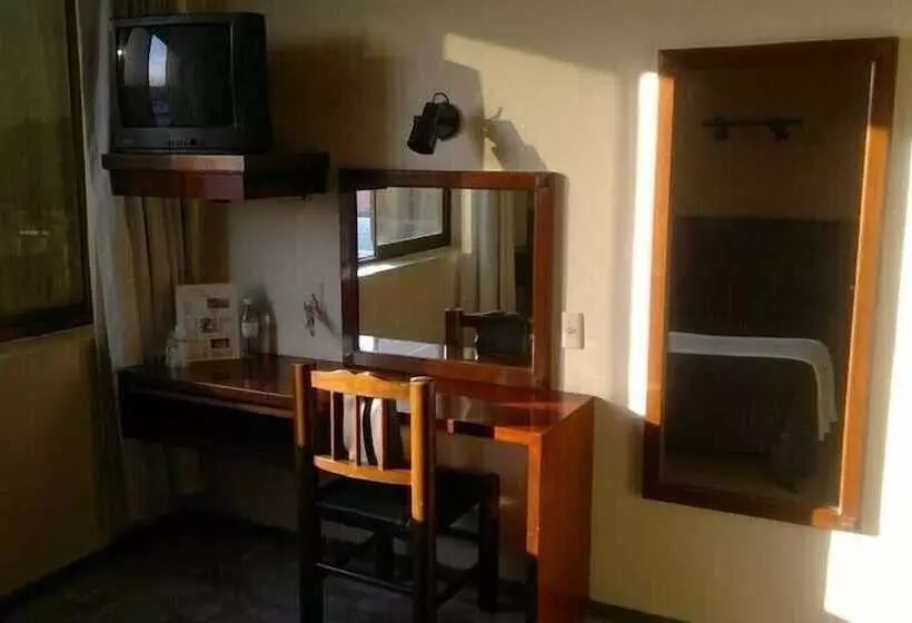 Hotelli Flamingo Kristal