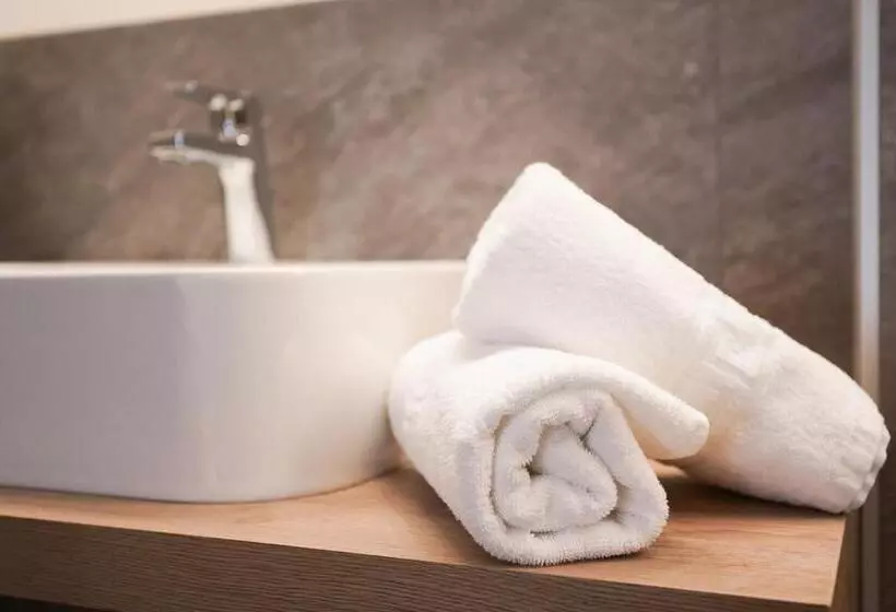 Hotelli Gasthof Sonne Ohg