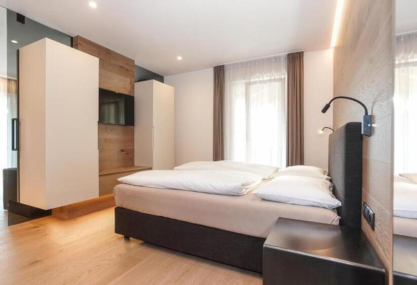 酒店 Gasthof Sonne Ohg