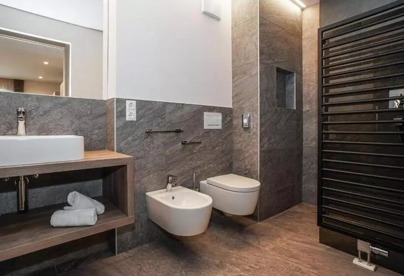 Hotelli Gasthof Sonne Ohg