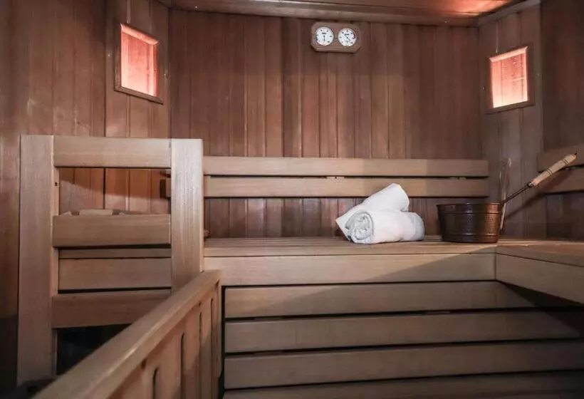 Hotelli Gasthof Sonne Ohg