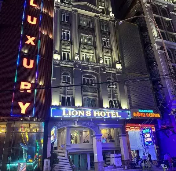 هتل Lion 8