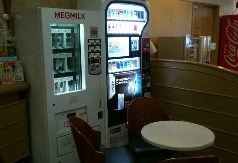 בית מלון כפרי New Budget Sapporo