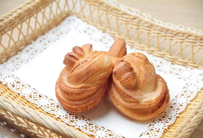 בית מלון כפרי New Budget Sapporo