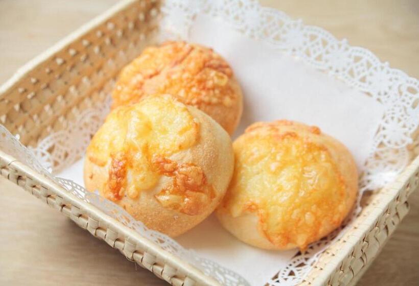 בית מלון כפרי New Budget Sapporo