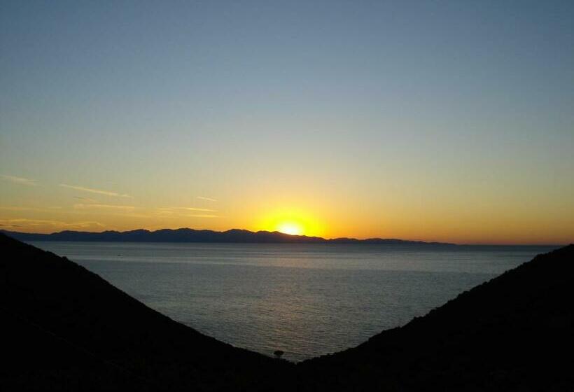 בית מלון כפרי Villa Rita