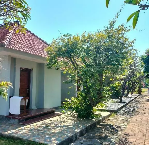 リゾートホテル Seaside Lovina