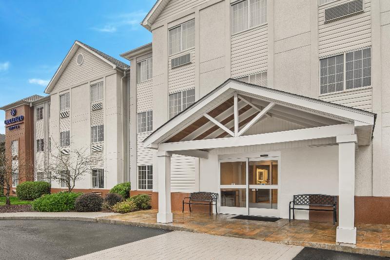 هتل Candlewood Suites Charlotte Arrowood, An Ihg
