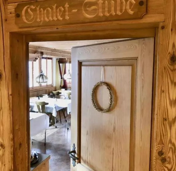 ホテル Châlet Du Lac