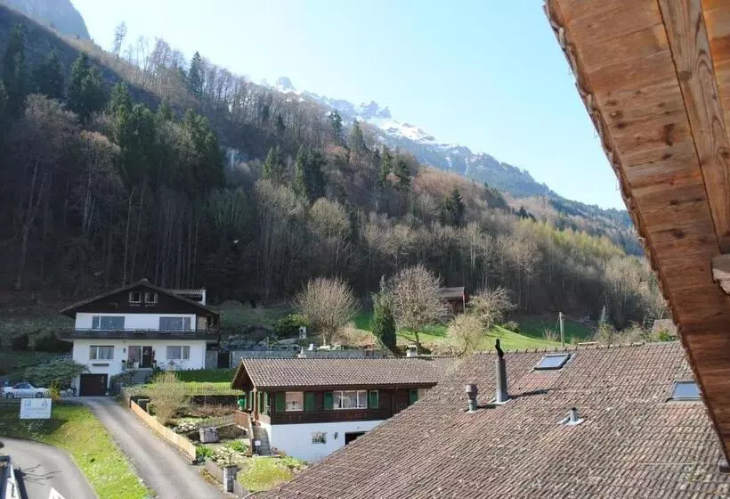 ホテル Châlet Du Lac