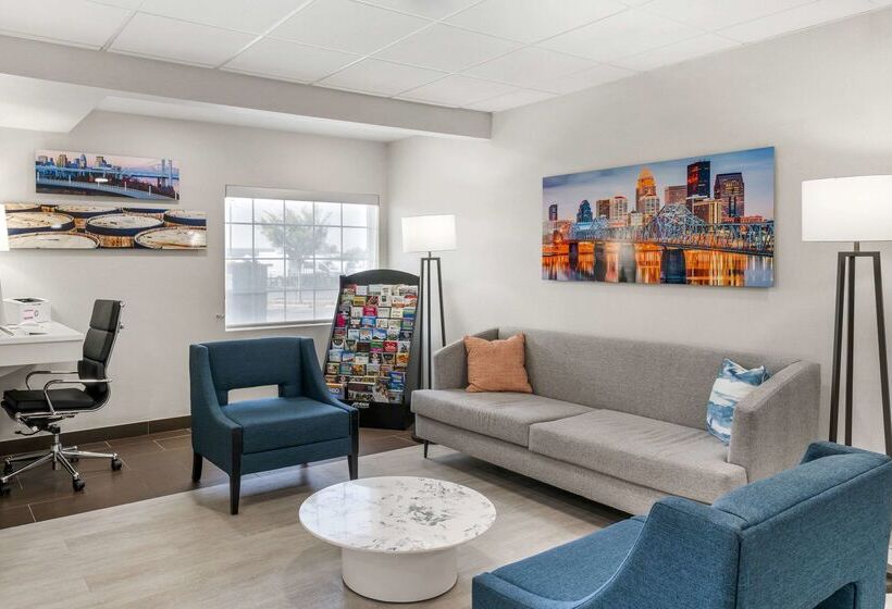 בית מלון כפרי Comfort Inn & Suites Louisville Airport Fair & Expo