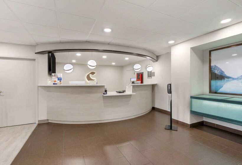 בית מלון כפרי Comfort Inn & Suites Louisville Airport Fair & Expo