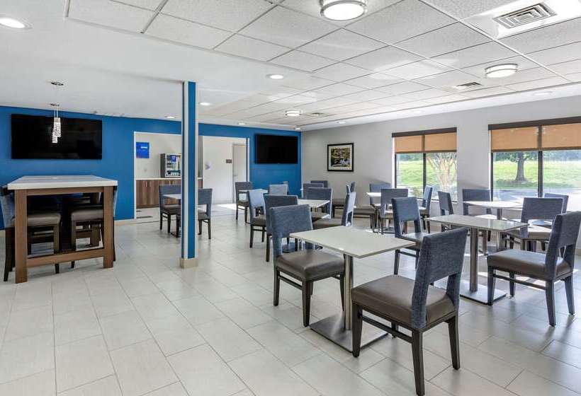 酒店 Comfort Inn & Suites Troutville   Roanoke North   Daleville