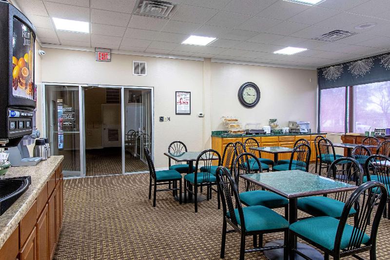 Отель Econo Lodge Kingsville