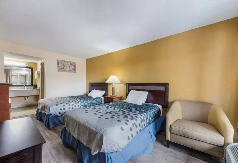 ホテル Econo Lodge Salisbury