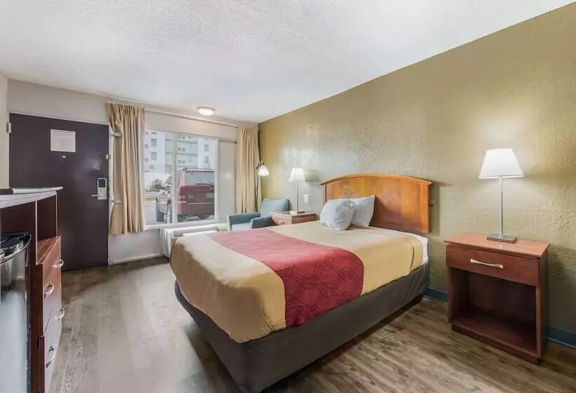 ホテル Econo Lodge Salisbury