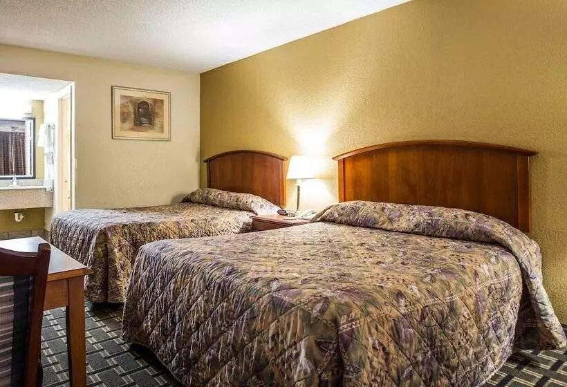 ホテル Econo Lodge Salisbury