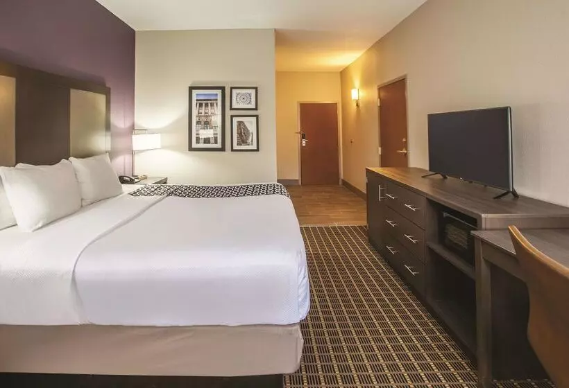 هتل La Quinta By Wyndham Mechanicsburg   Harrisburg