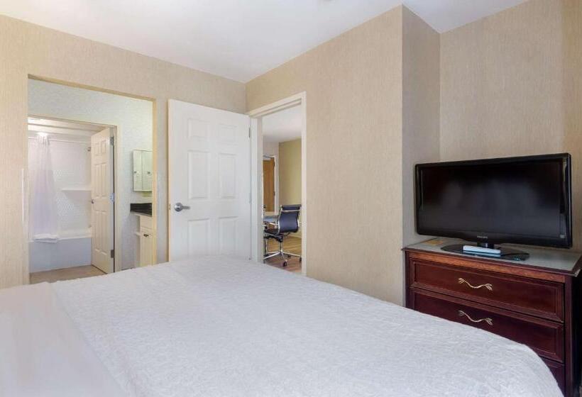 Szálloda Mainstay Suites Airport