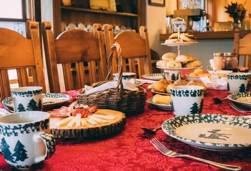 ホテル Minturn Inn