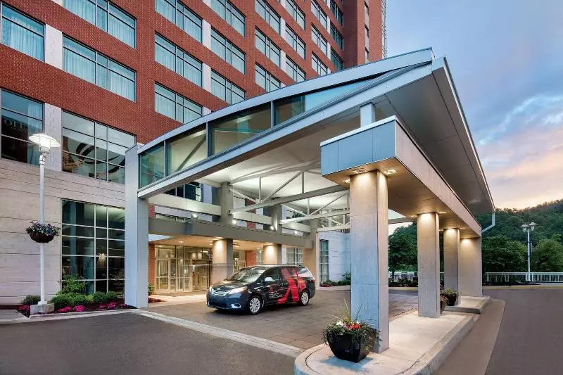 호텔 Morgantown Marriott At Waterfront Place