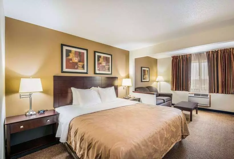 ホテル Quality Inn & Suites Eldridge Davenport North