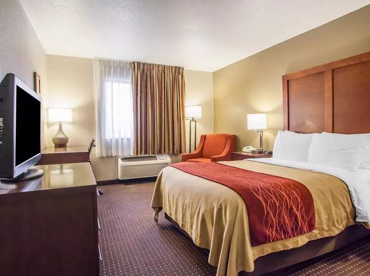 فندق Quality Inn Waverly