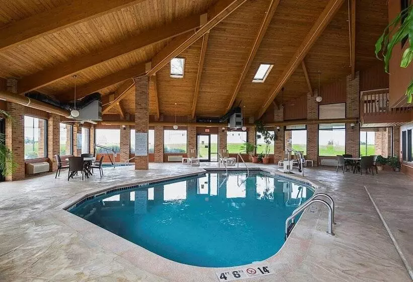 فندق Quality Inn Waverly