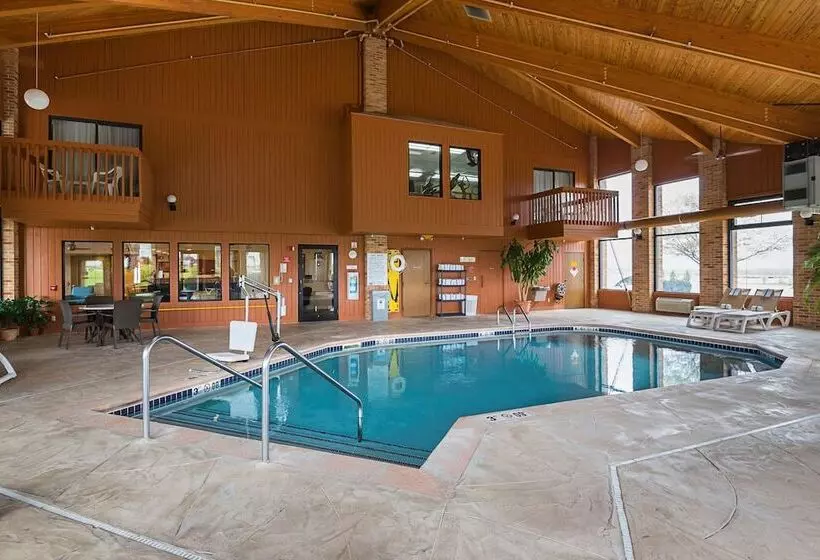 فندق Quality Inn Waverly