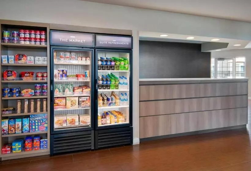 Отель Residence Inn By Marriott Boston Brockton/easton