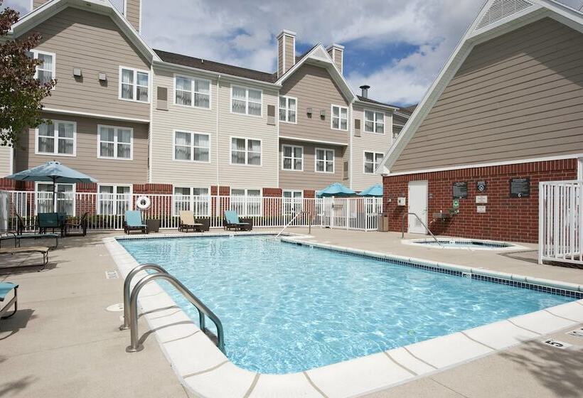 فندق Residence Inn By Marriott Grand Rapids West
