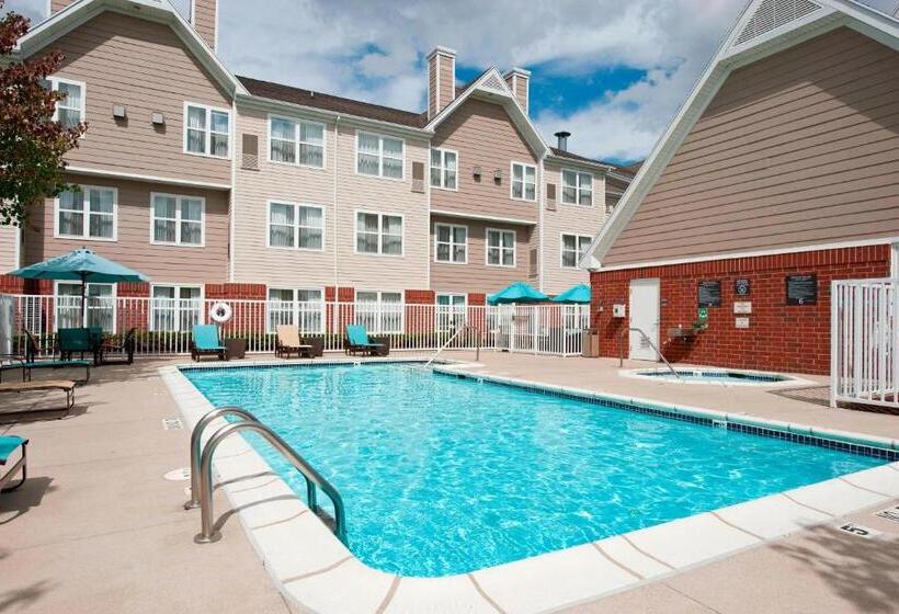 فندق Residence Inn By Marriott Grand Rapids West