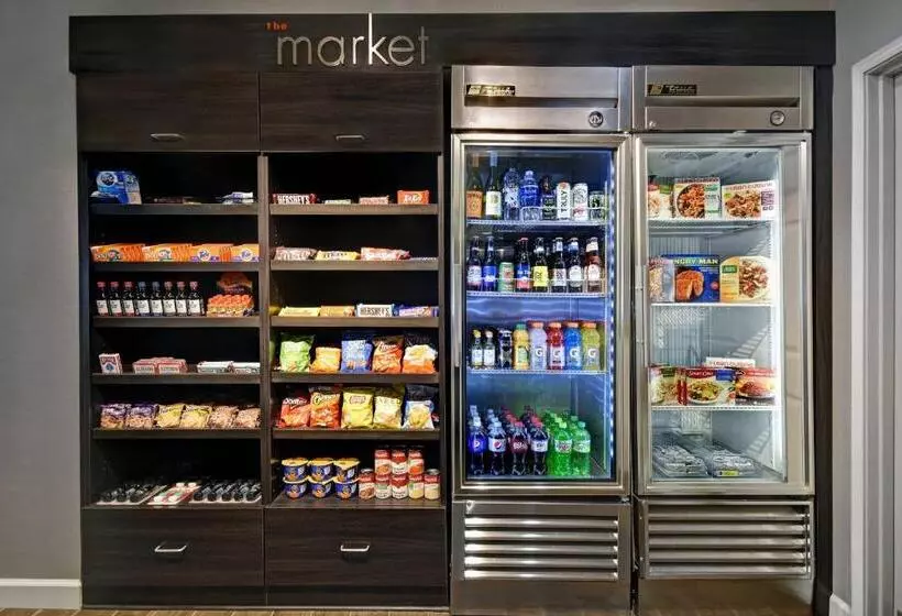 Отель Residence Inn Louisville Airport