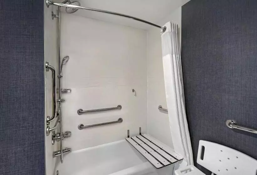 Отель Residence Inn Louisville Airport