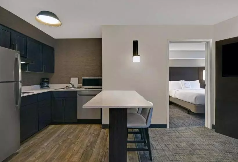 Отель Residence Inn Louisville Airport