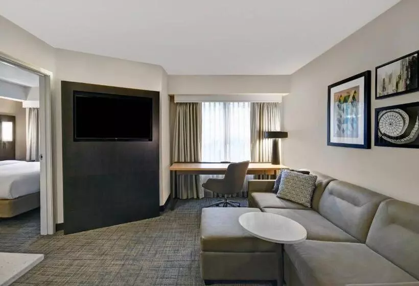 Отель Residence Inn Louisville Airport
