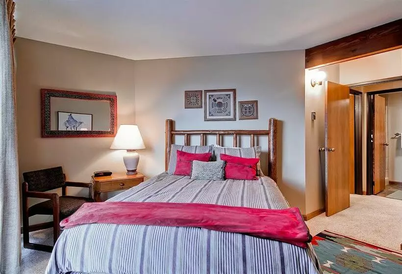 酒店 Torian Plum Plaza 207