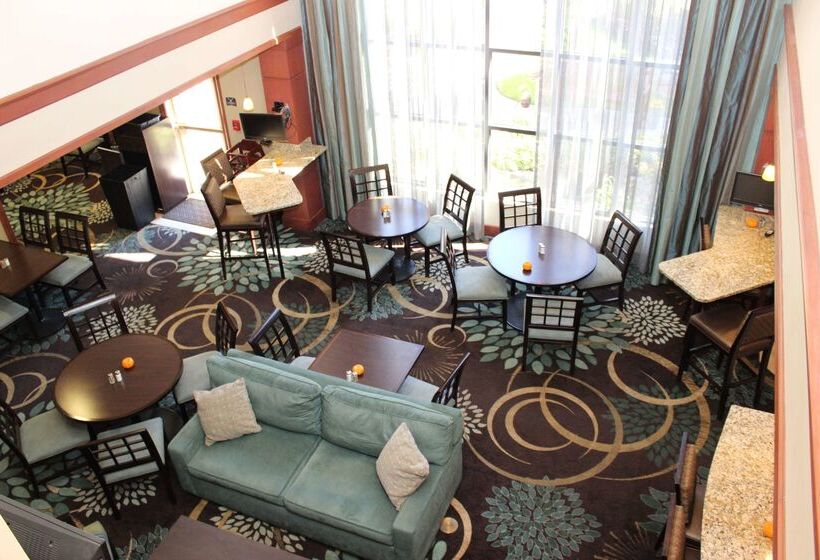 Отель Sonesta Es Suites Portland Vancouver 41st Street