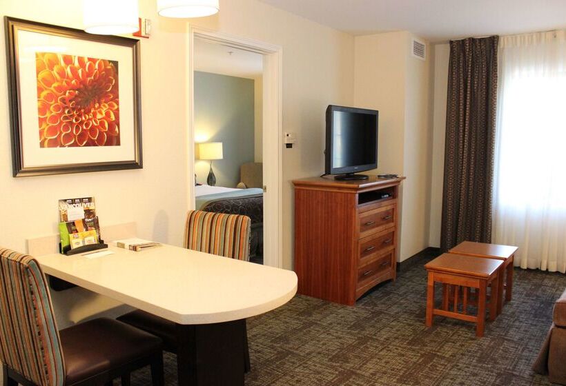 Отель Sonesta Es Suites Portland Vancouver 41st Street