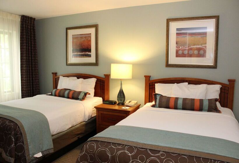 Отель Sonesta Es Suites Portland Vancouver 41st Street